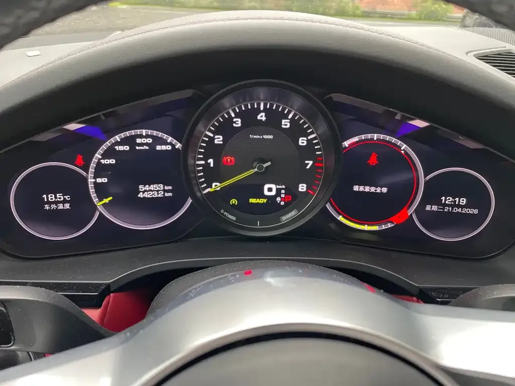 Porsche Cayenne Hybrid — фото 7