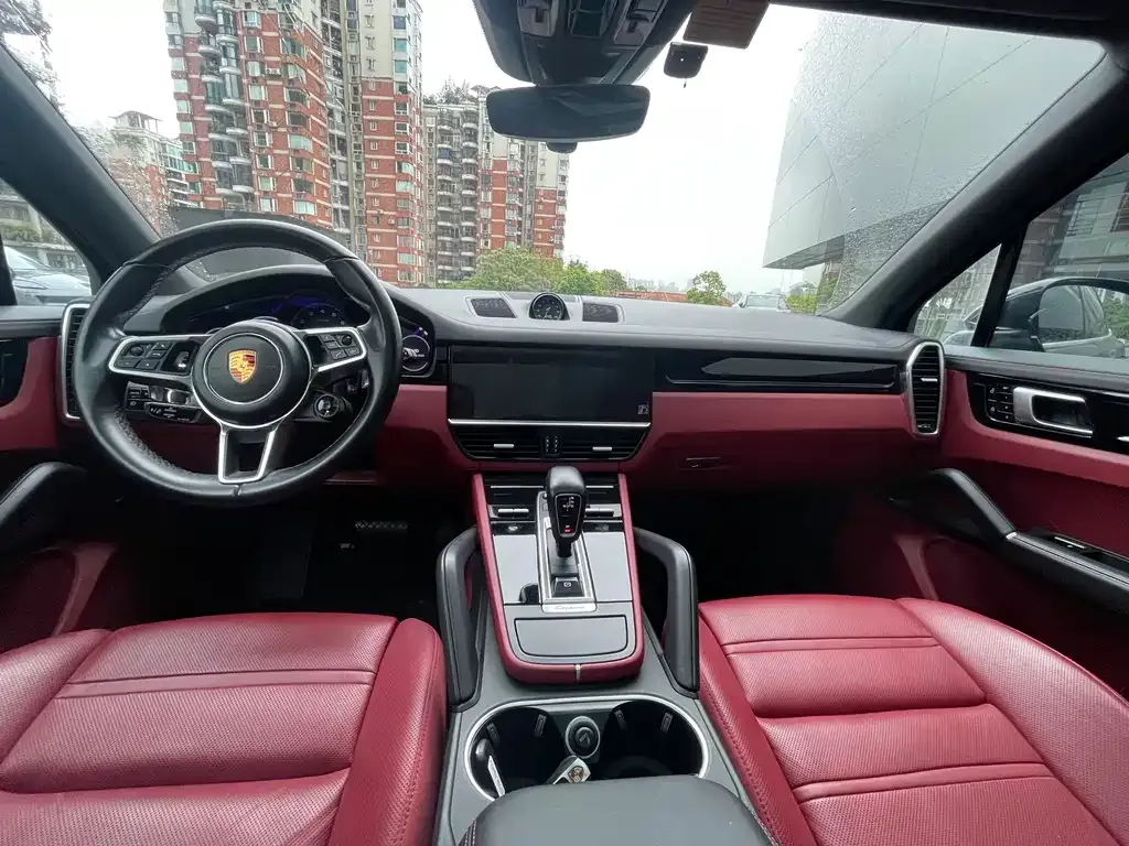 Porsche Cayenne Hybrid — фото 10
