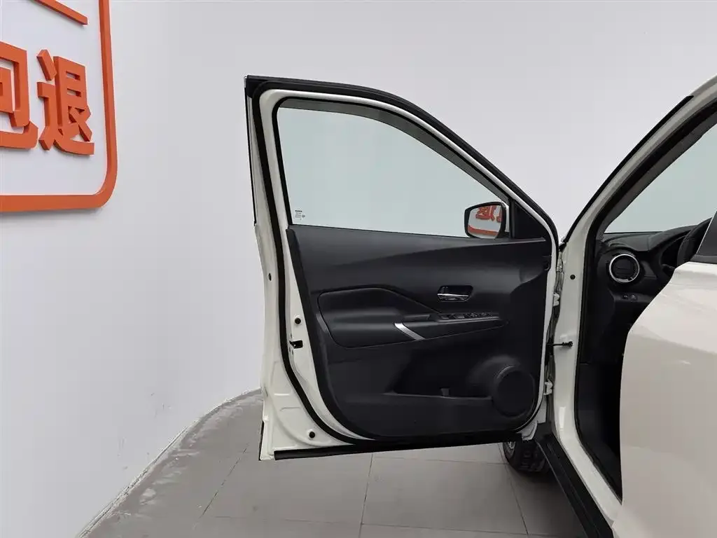 Nissan Kicks — фото 4