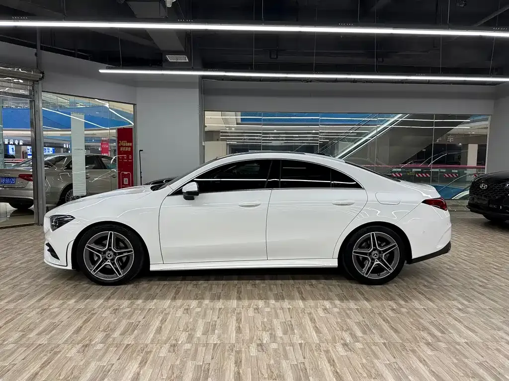 Mercedes-Benz CLA (Import) — фото 2