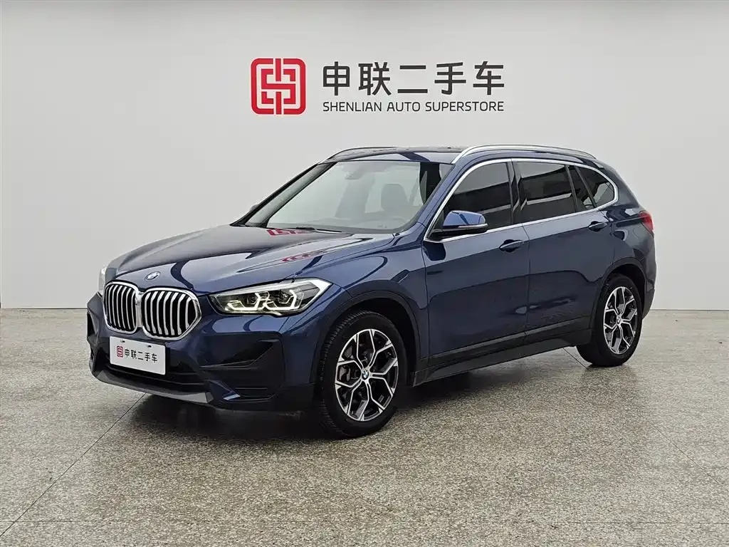 BMW X1 — фото 1