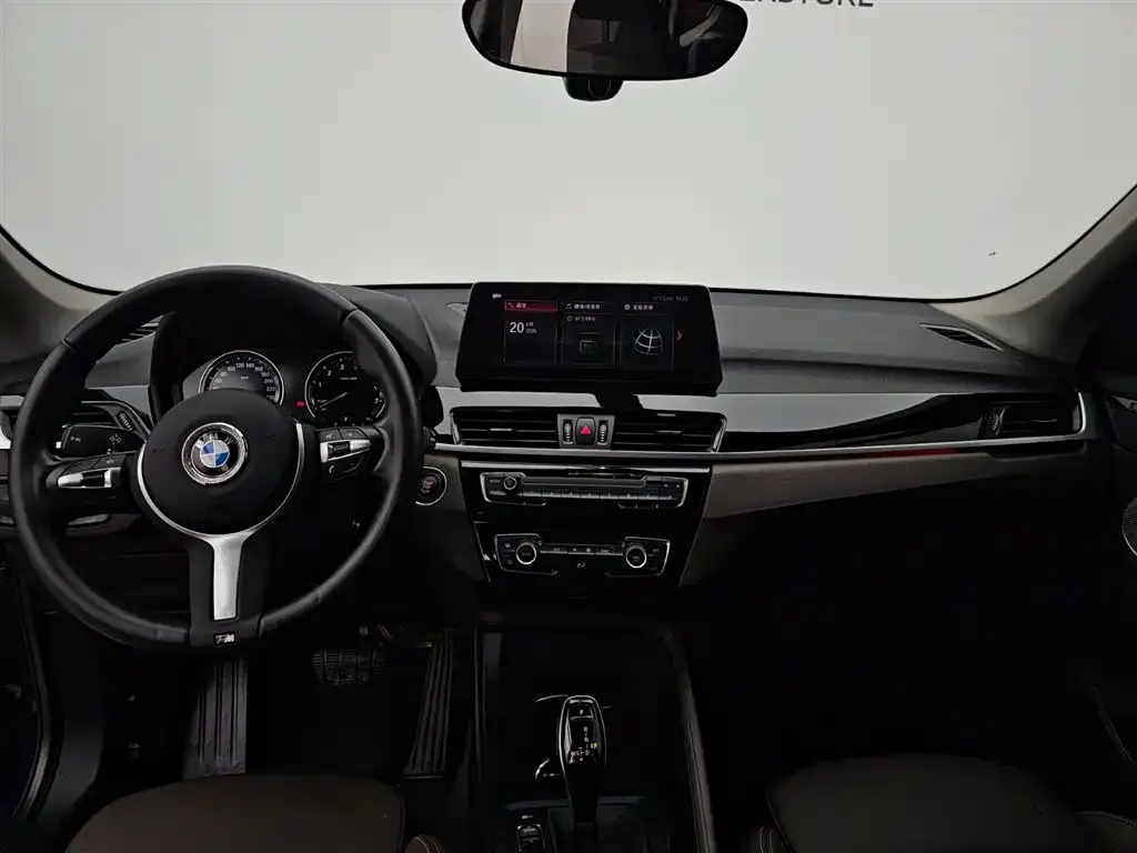 BMW X1 — фото 4