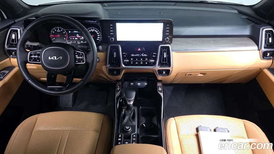Kia Sorento — фото 7
