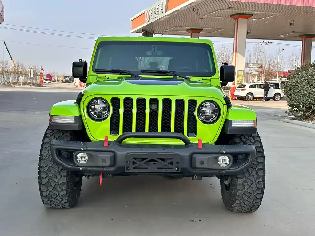 Jeep Wrangler — фото 6