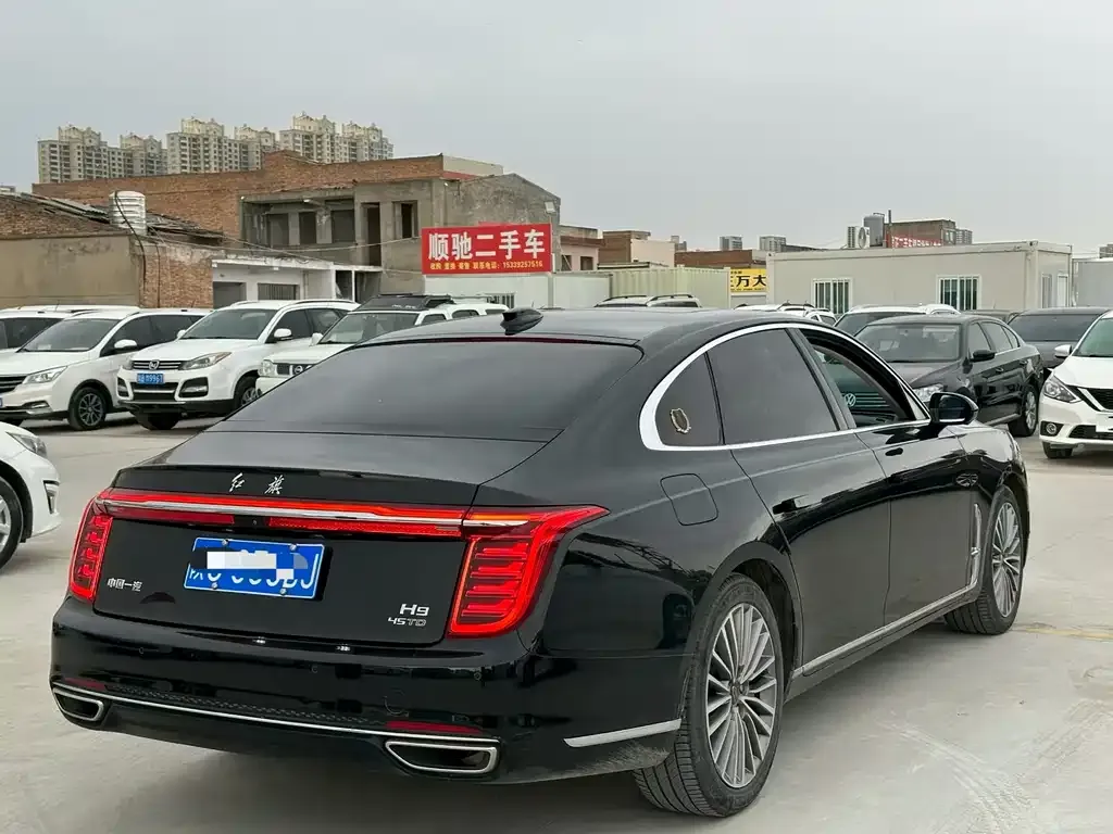 Hongqi H9 — фото 3