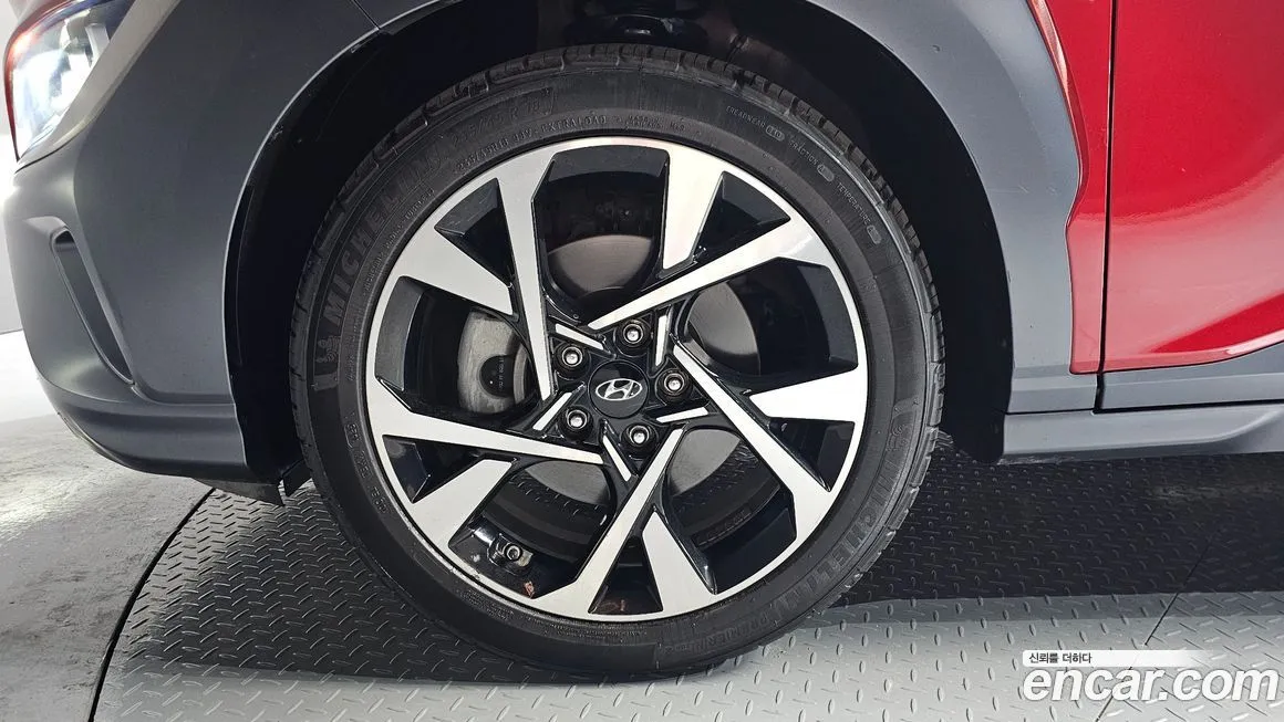 Hyundai Kona — фото 6