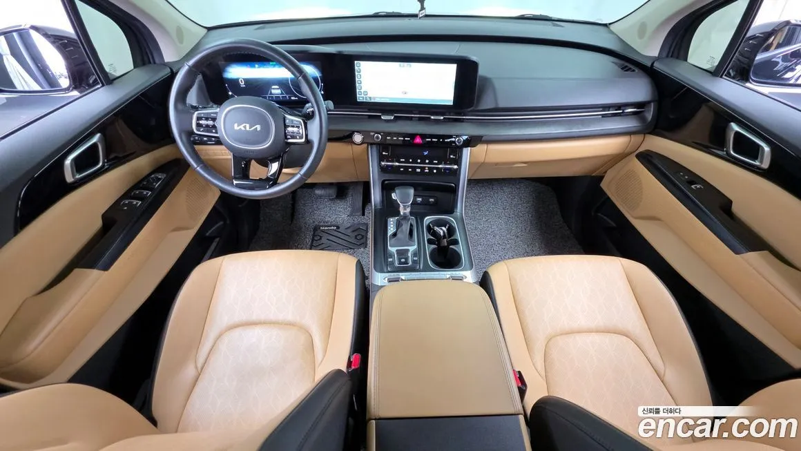 Kia Carnival — фото 4