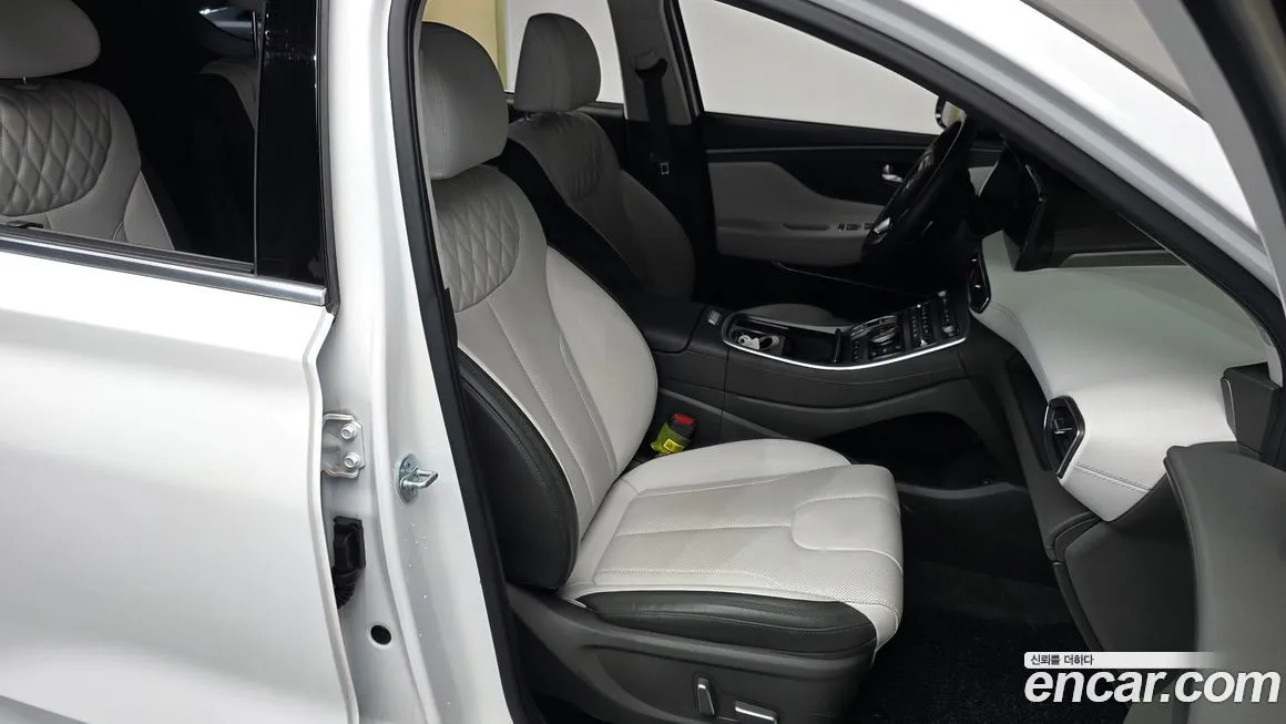 Hyundai Santafe — фото 2