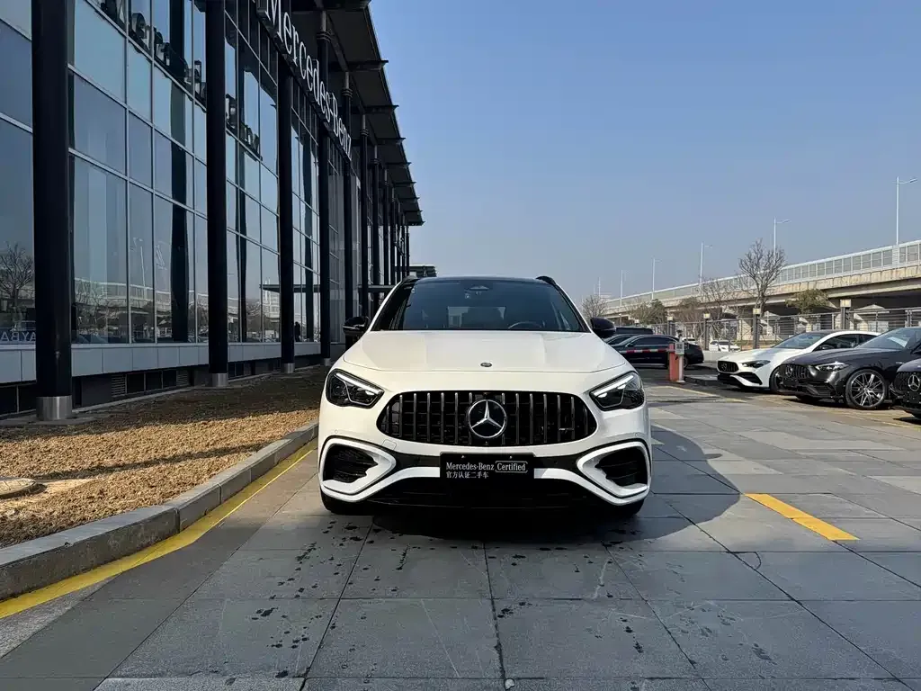 Mercedes-Benz GLA AMG — фото 10
