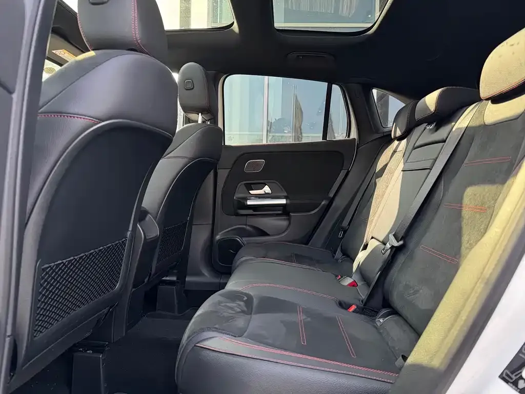 Mercedes-Benz GLA AMG — фото 5