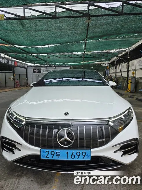 Mercedes-Benz EQS — фото 1