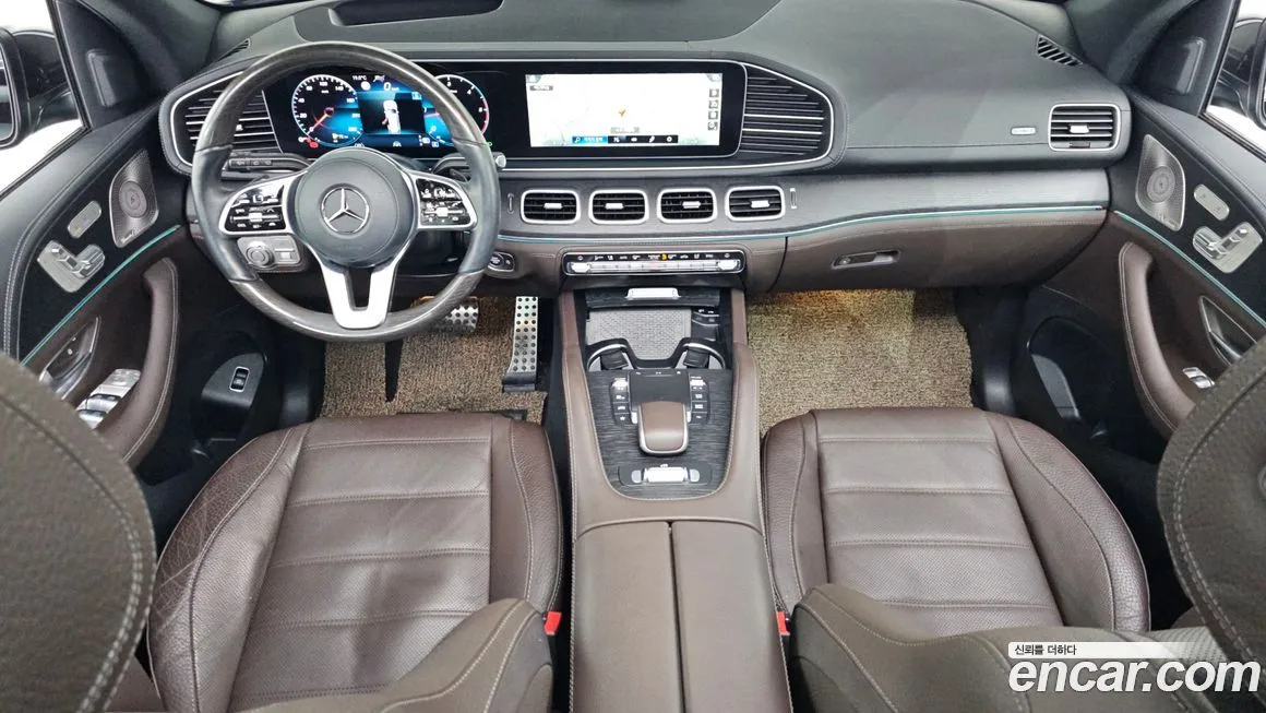 Mercedes-Benz GLS-Class — фото 10
