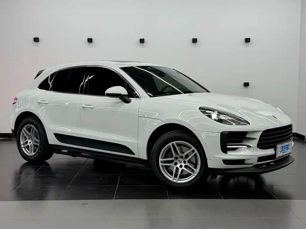 Porsche Macan — фото 5