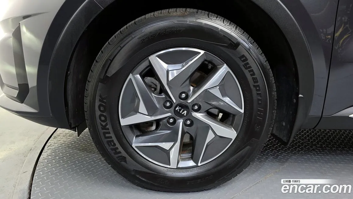 Kia Sorento — фото 5