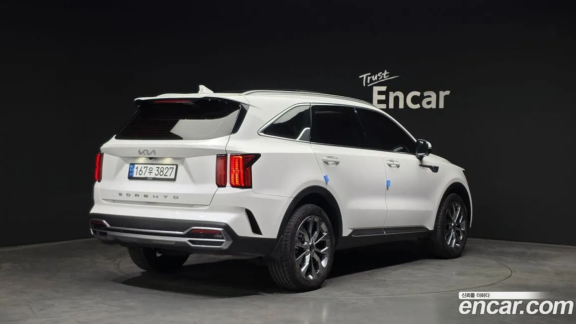 Kia Sorento — фото 4