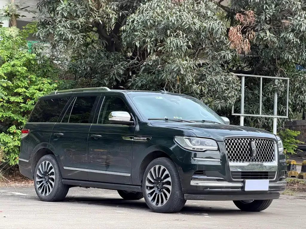Lincoln Navigator — фото 6