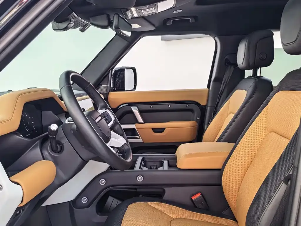 Land Rover Defender — фото 9