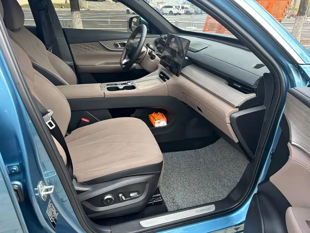 Chery Tiggo 8 PLUS C-DM — фото 9