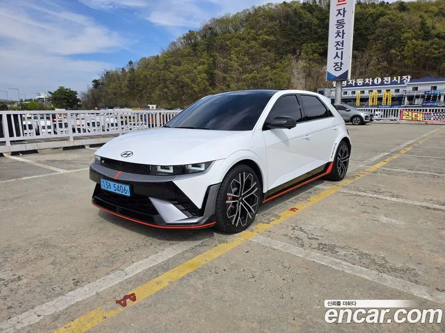 Hyundai Ioniq5 — фото 1