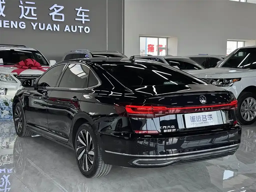 Volkswagen Passat — фото 2