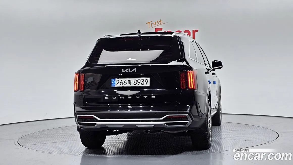 Kia Sorento — фото 5