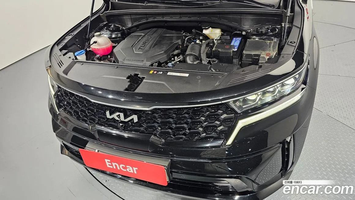 Kia Sorento — фото 7