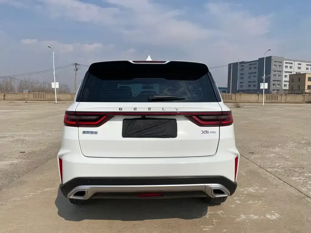 Geely Vision X6 — фото 9
