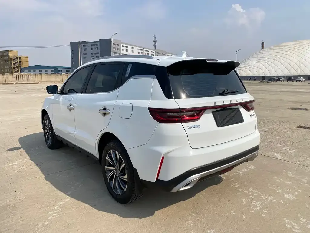Geely Vision X6 — фото 3