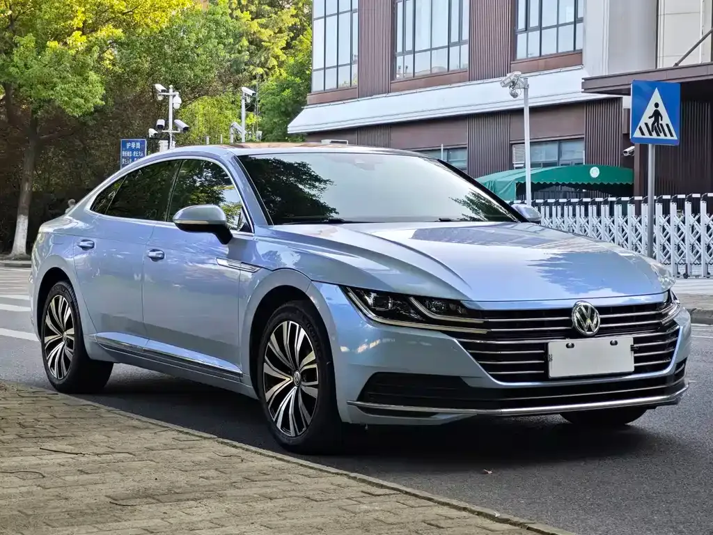 Volkswagen CC — фото 2