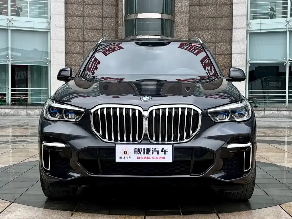 BMW X5 — фото 9