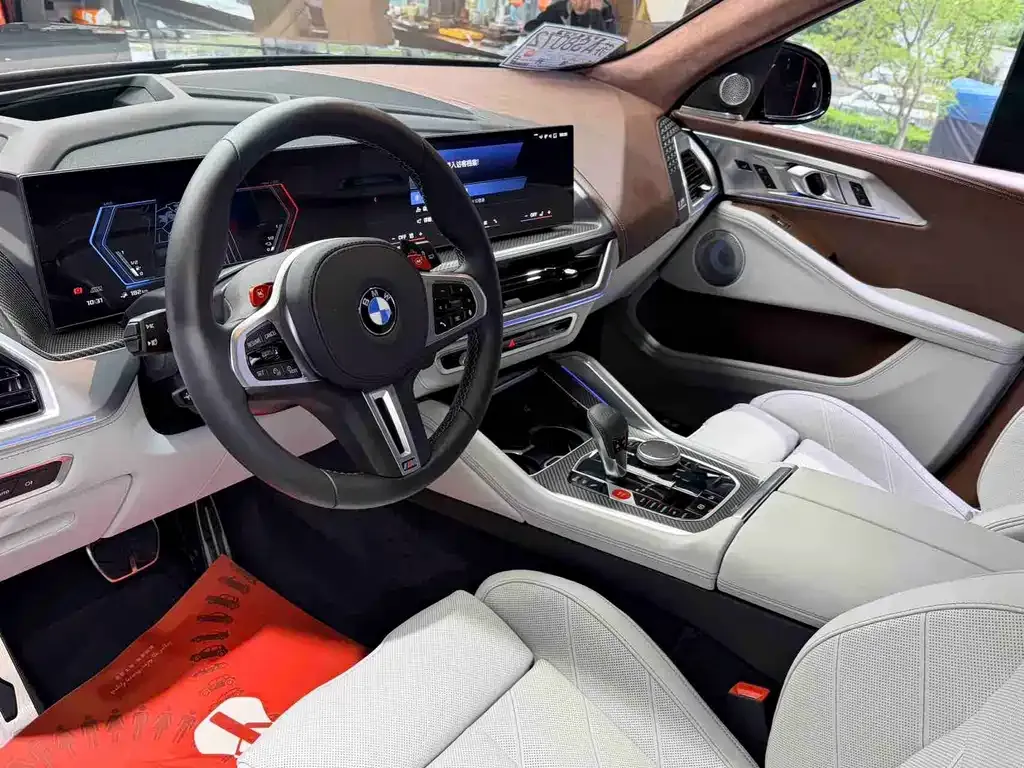 BMW XM — фото 2