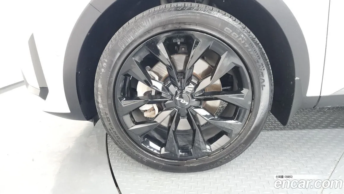 Kia Sorento — фото 7
