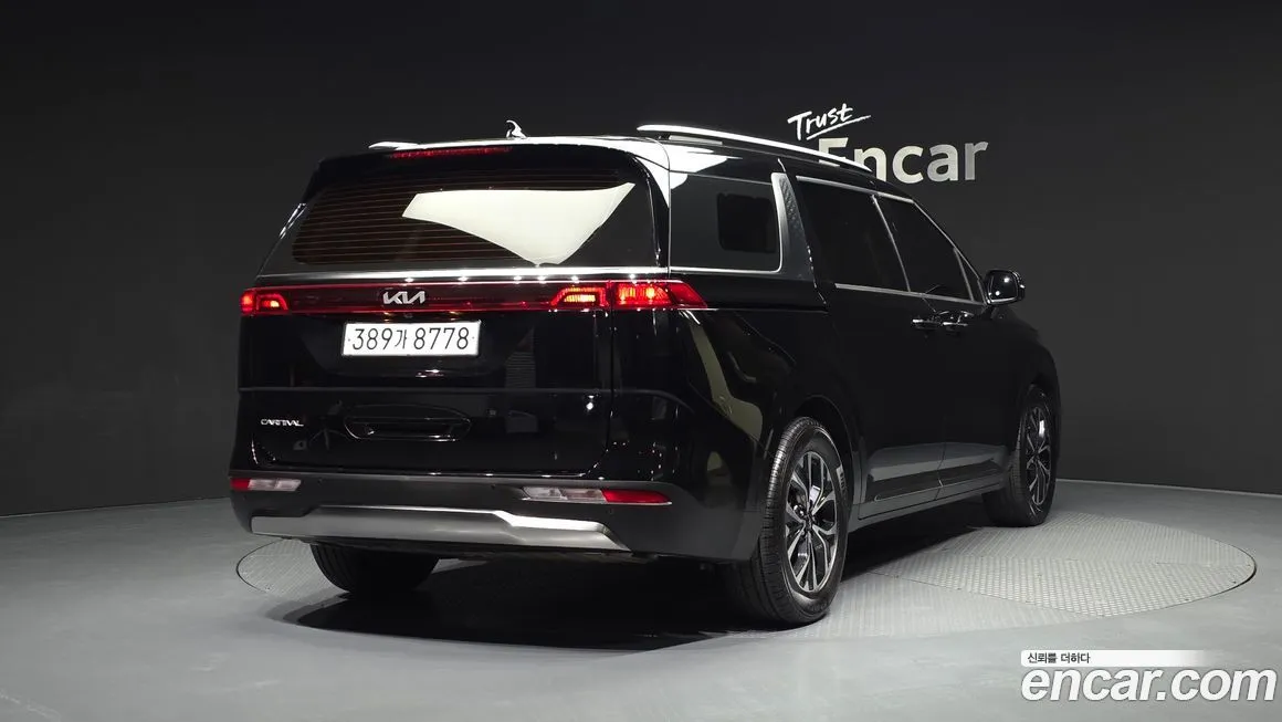 Kia Carnival — фото 3