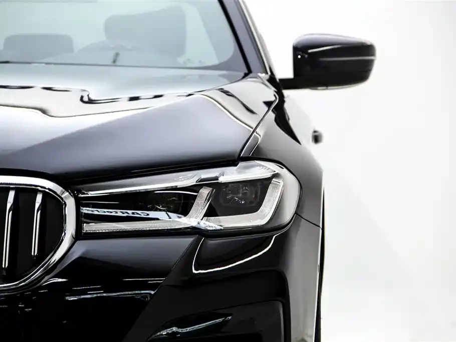 BMW 5 Series — фото 6