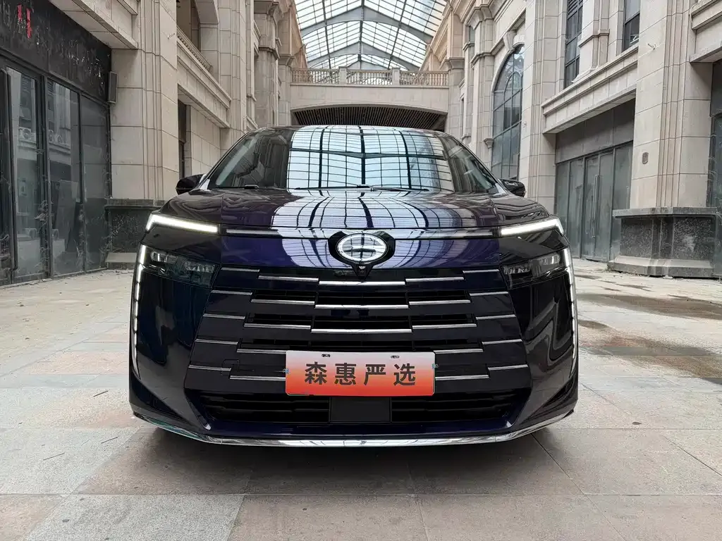 GAC Motor E8 Hybrid — фото 5