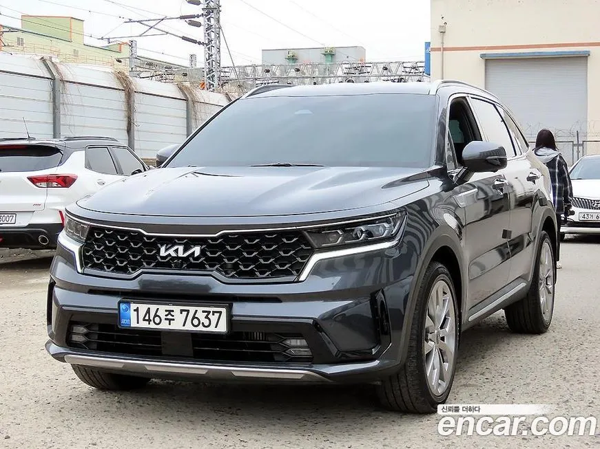 Kia Sorento — фото 7