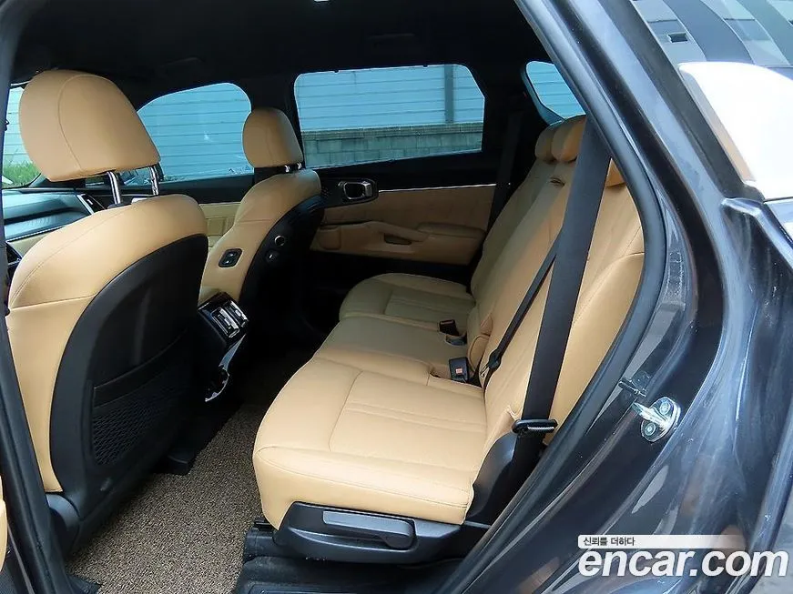 Kia Sorento — фото 3