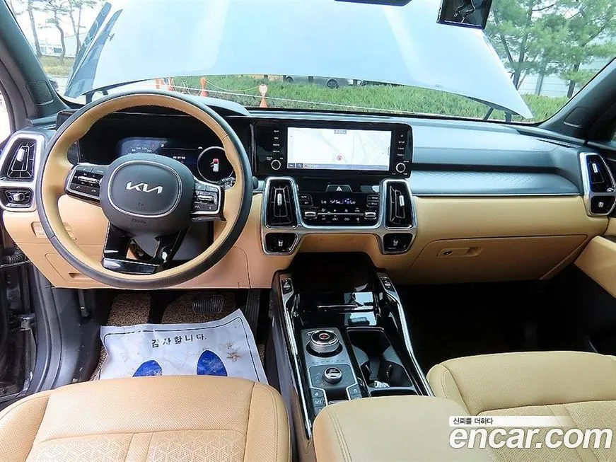 Kia Sorento — фото 8