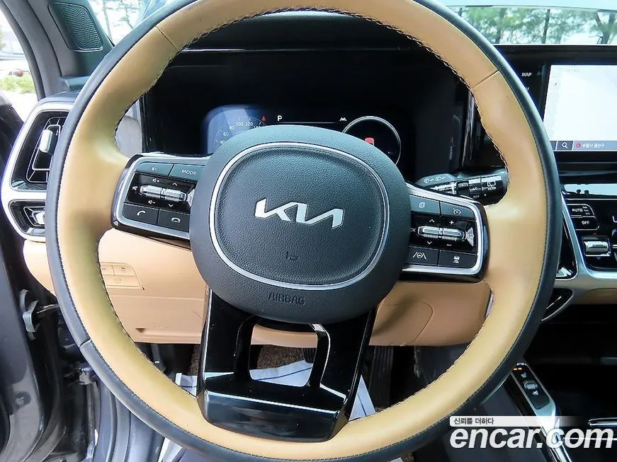 Kia Sorento — фото 6