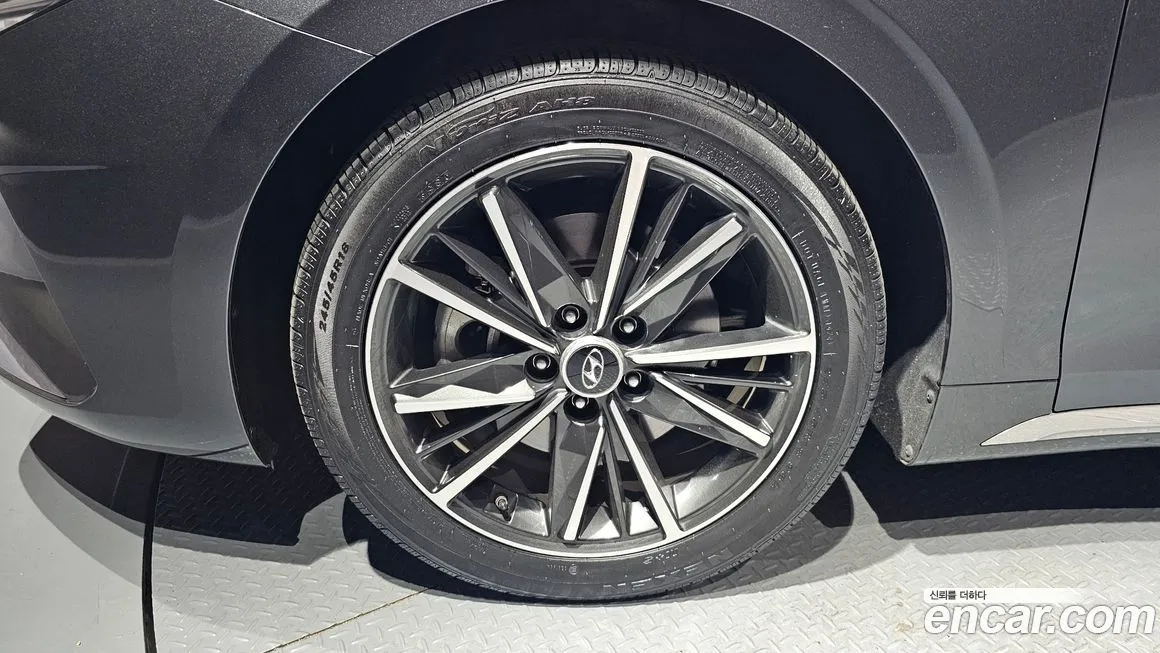Hyundai Grandeur — фото 10