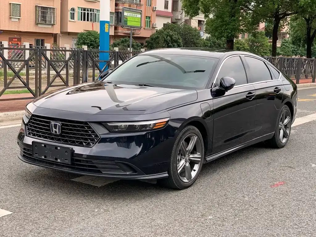 Honda Accord New Energy — фото 1