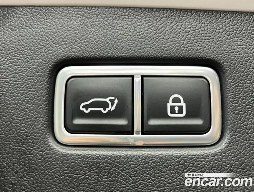 Kia Sorento — фото 9