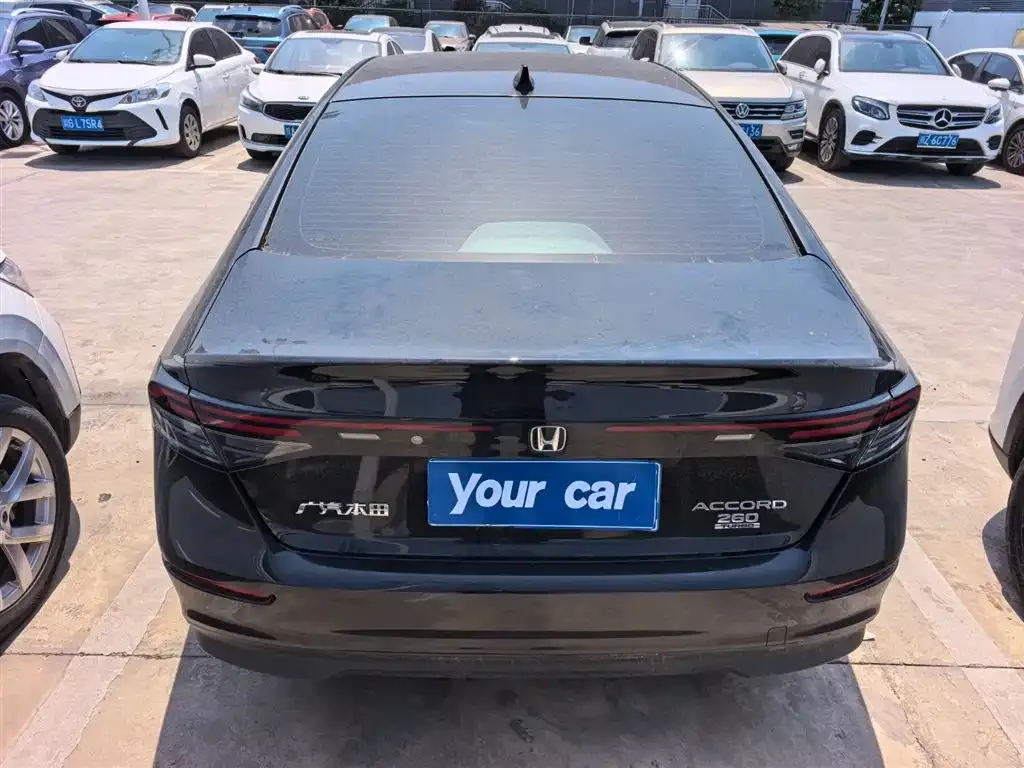 Honda Accord — фото 2