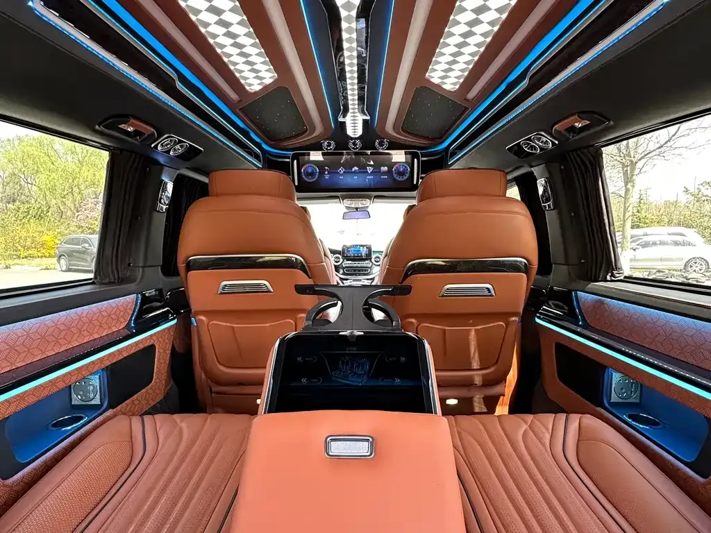 Mercedes-Benz Vito — фото 10