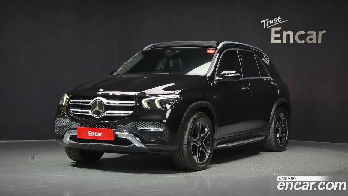 Mercedes-Benz GLE-Class — фото 1