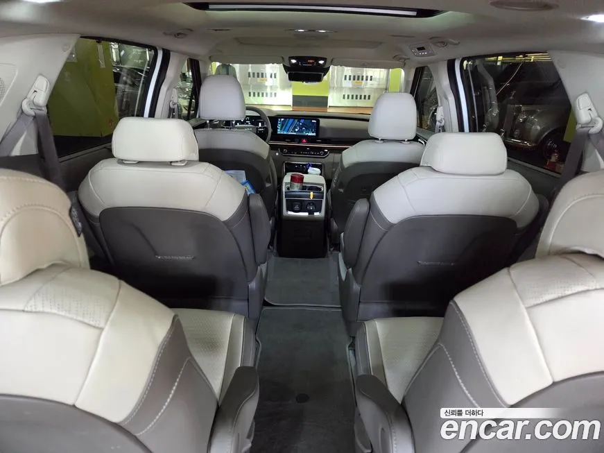 Kia Carnival — фото 2