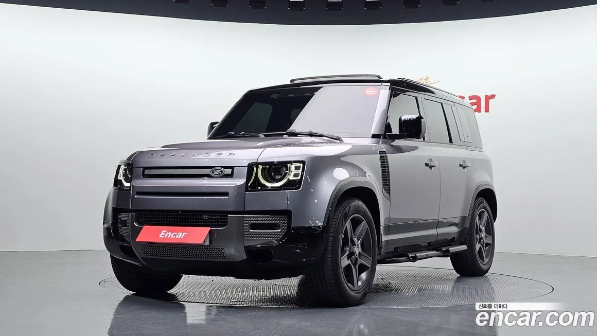 Land Rover Defender — фото 1