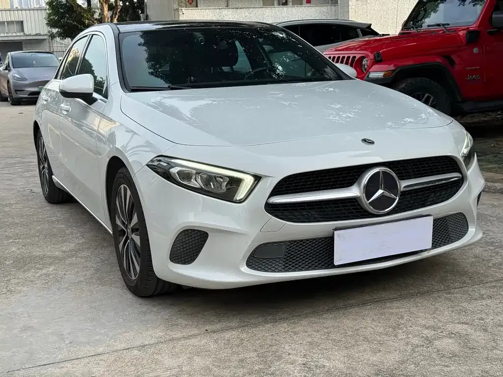 Mercedes-Benz A-Class (Import) — фото 4