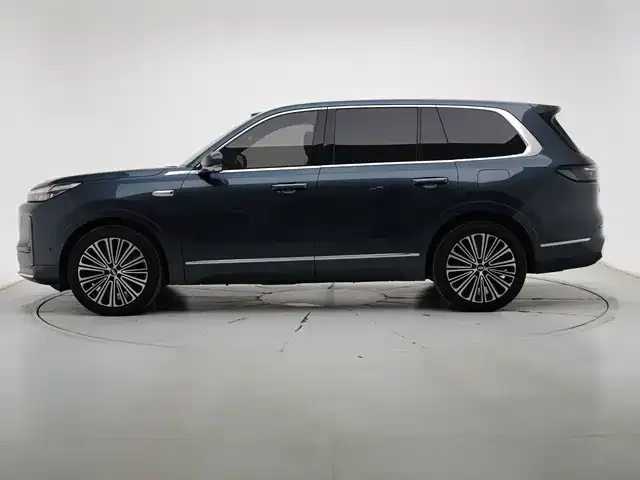 Geely Galaxy M9 — фото 6