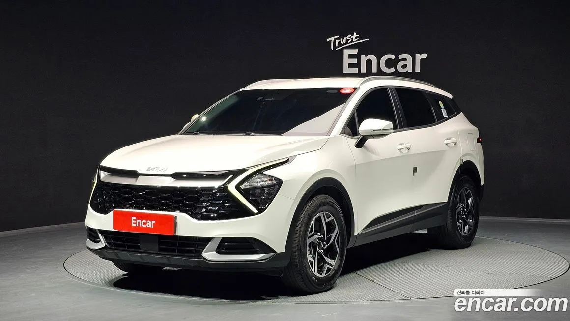 Kia Sportage — фото 1